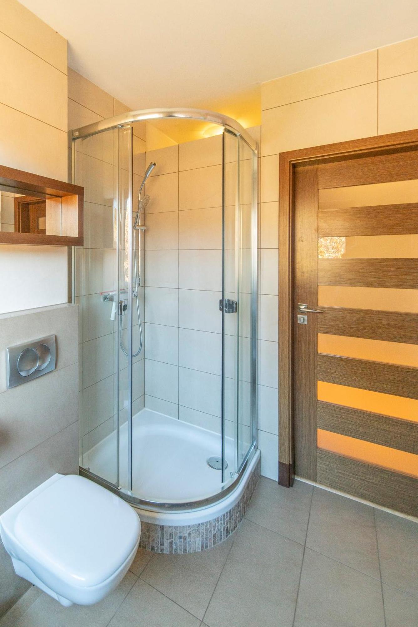 Apartament Werona Selfcheckin Ac Wroclaw Bagian luar foto