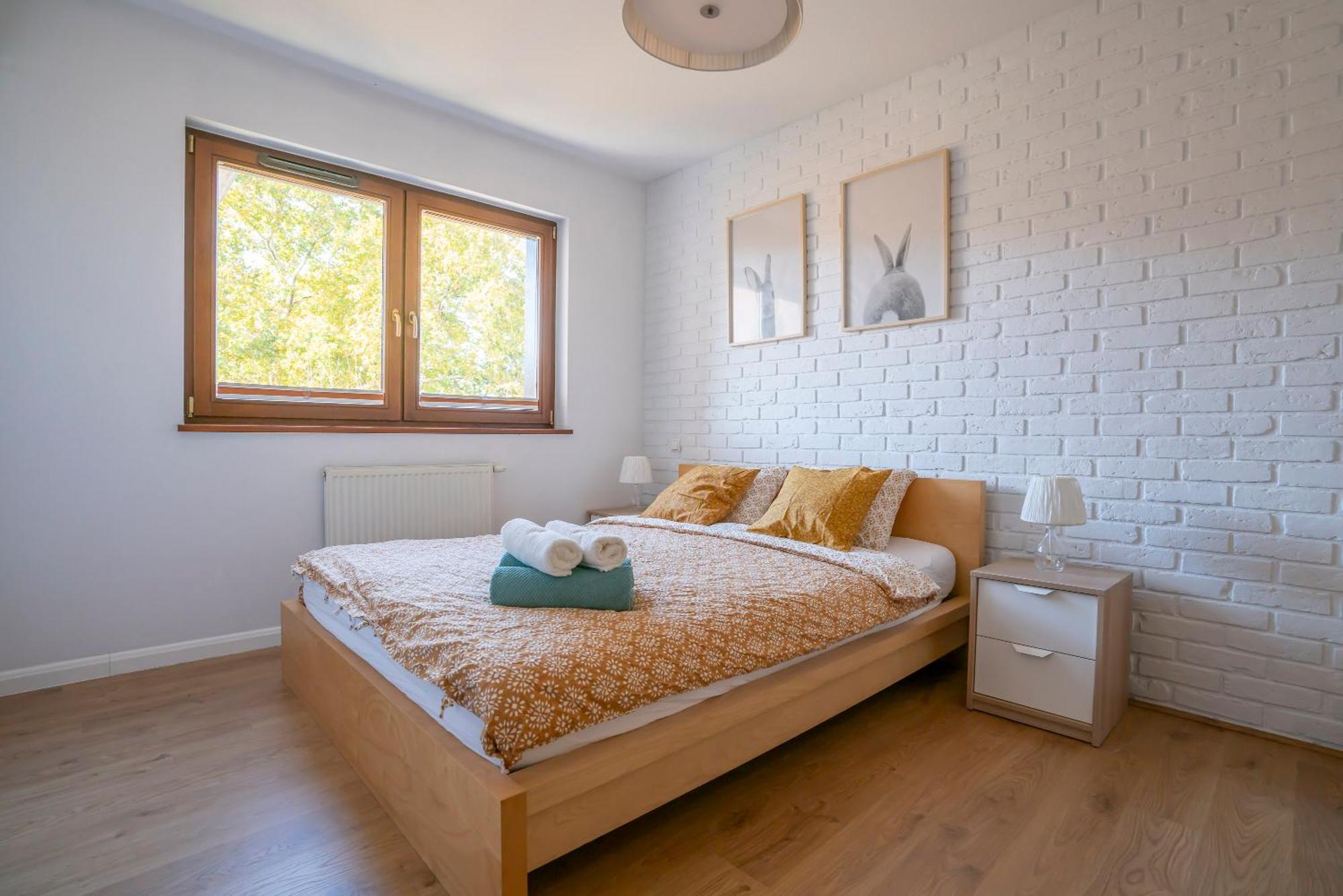 Apartament Werona Selfcheckin Ac Wroclaw Bagian luar foto
